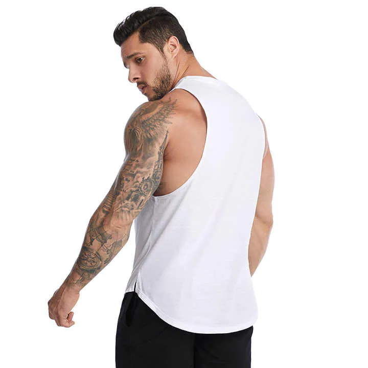 قميص رياضي بدون اكمام - sleeveless sports shirt