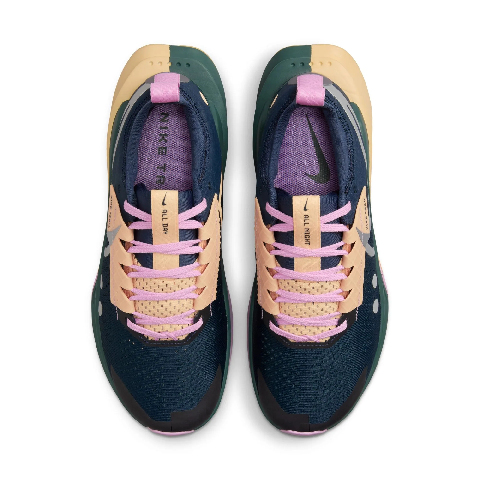 Nike Zegama 2 | Armory Navy / Metallic Silver | Womens