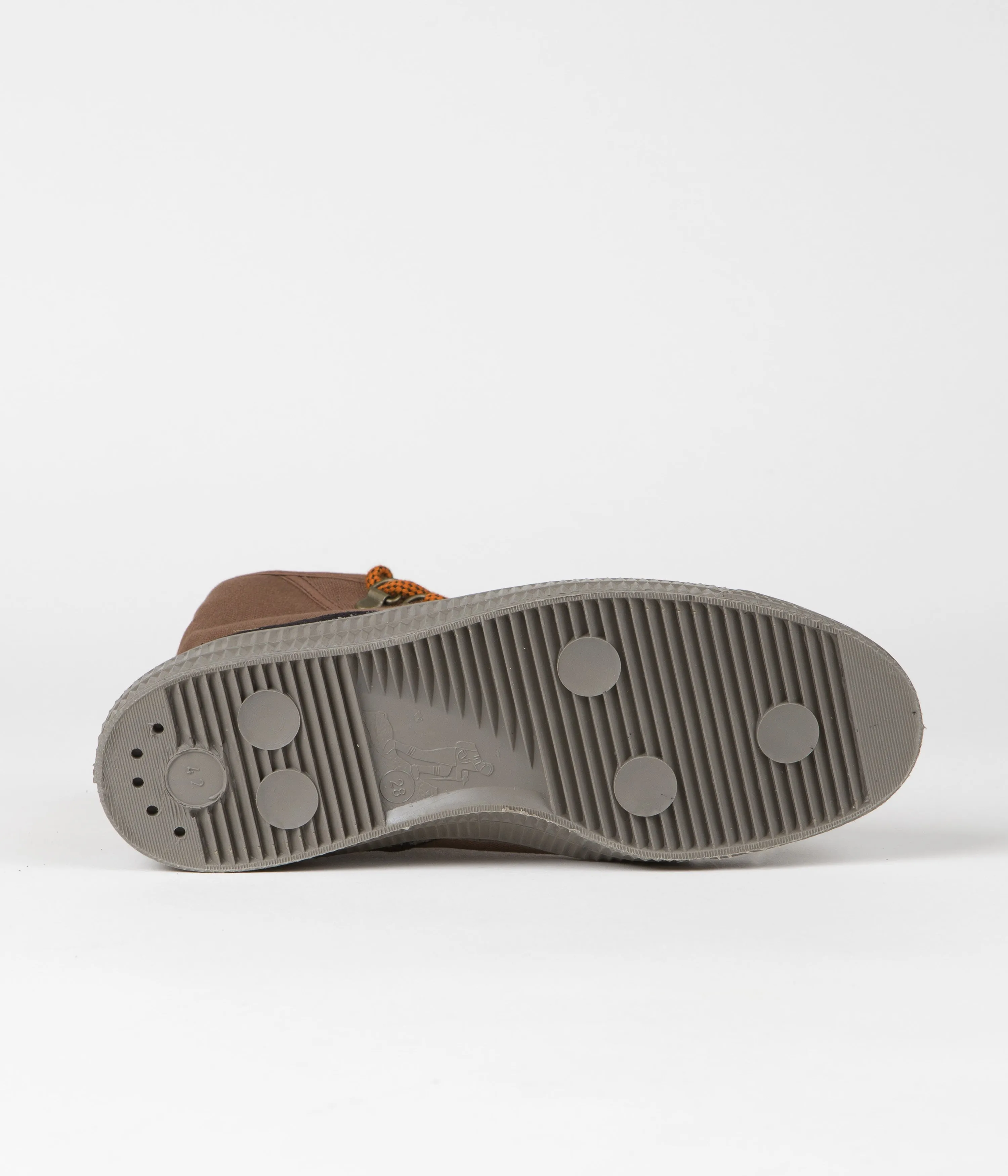 Novesta Star Dribble Trampky Shoes - 40 Brown / Grey